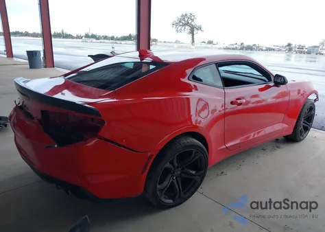 2022 Chevrolet Camaro Rwd 1Ss z USA, uszkodzony, nr VIN 1G1FF1R77N0133689